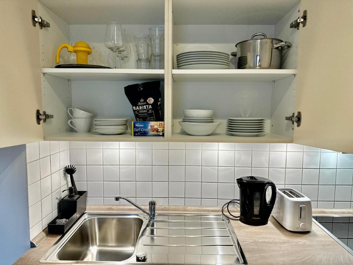Wohnung Alte Mainbruecke - Gratis Kaffee - Netflix - Balkon Würzburg Buitenkant foto